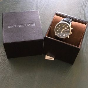 Lovely womens Michael Kors watch